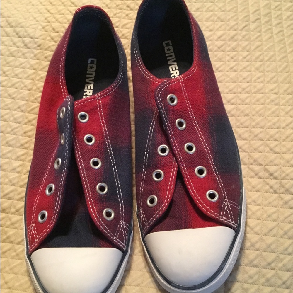 New converse just need laces